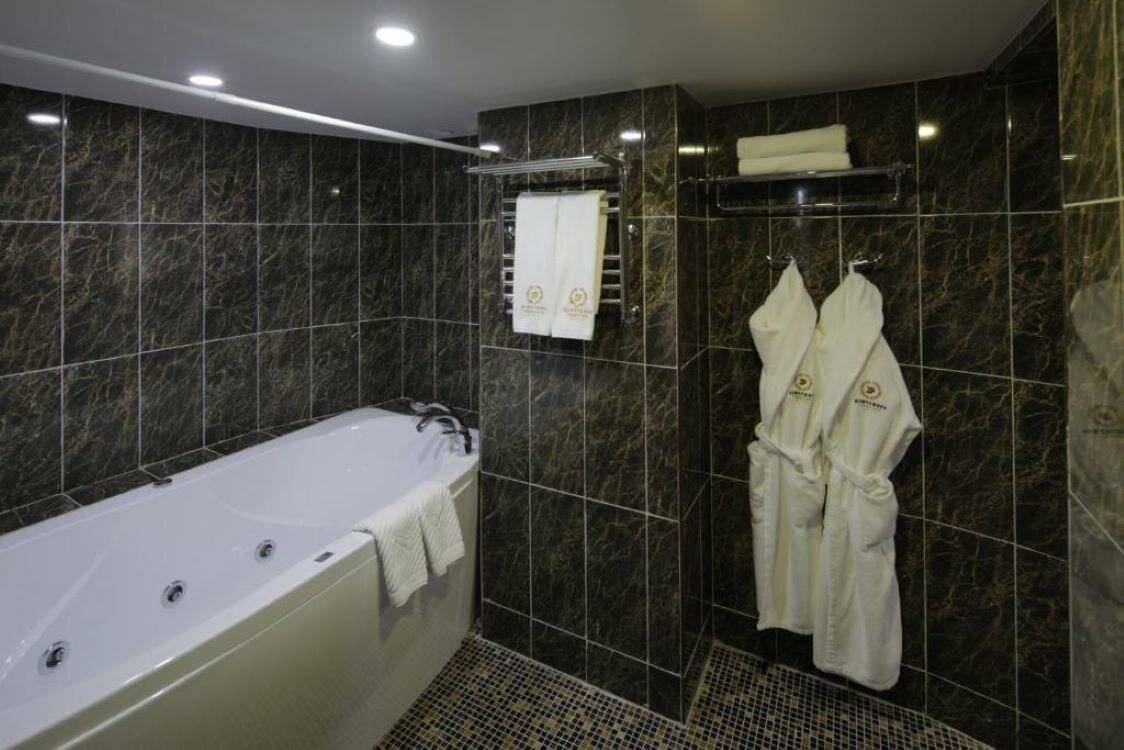 Фотографии номера Номер Бизнес люкс в Гостинице Жемчужина Сочи