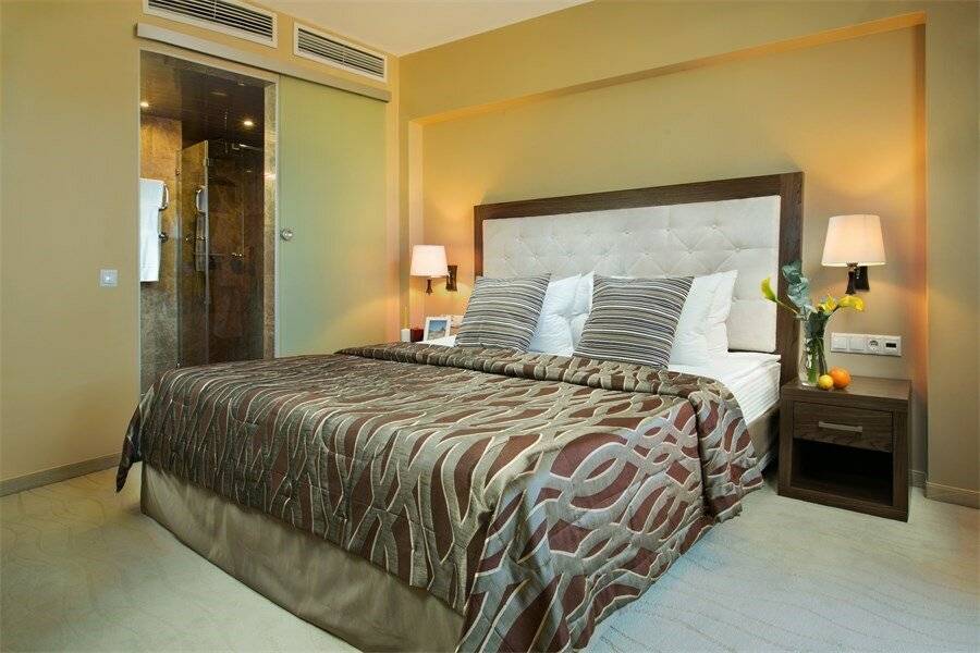 Фотографии номера Люкс Премиум в Гостинице Жемчужина Сочи