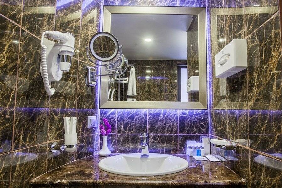 Фотографии номера Бизнес-люкс в Гостинице Жемчужина Сочи